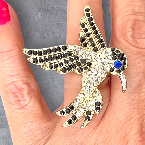 Paved Humming bird ring size 7, gold tone - Picture 2 of 7